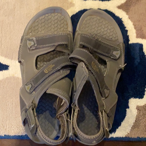 The North Face Sandals - Picture 2 of 6